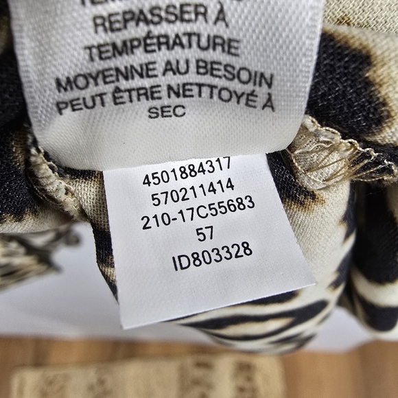 Chico's Animal Print Mock Neck Top Size 2 - Picture 7 of 10